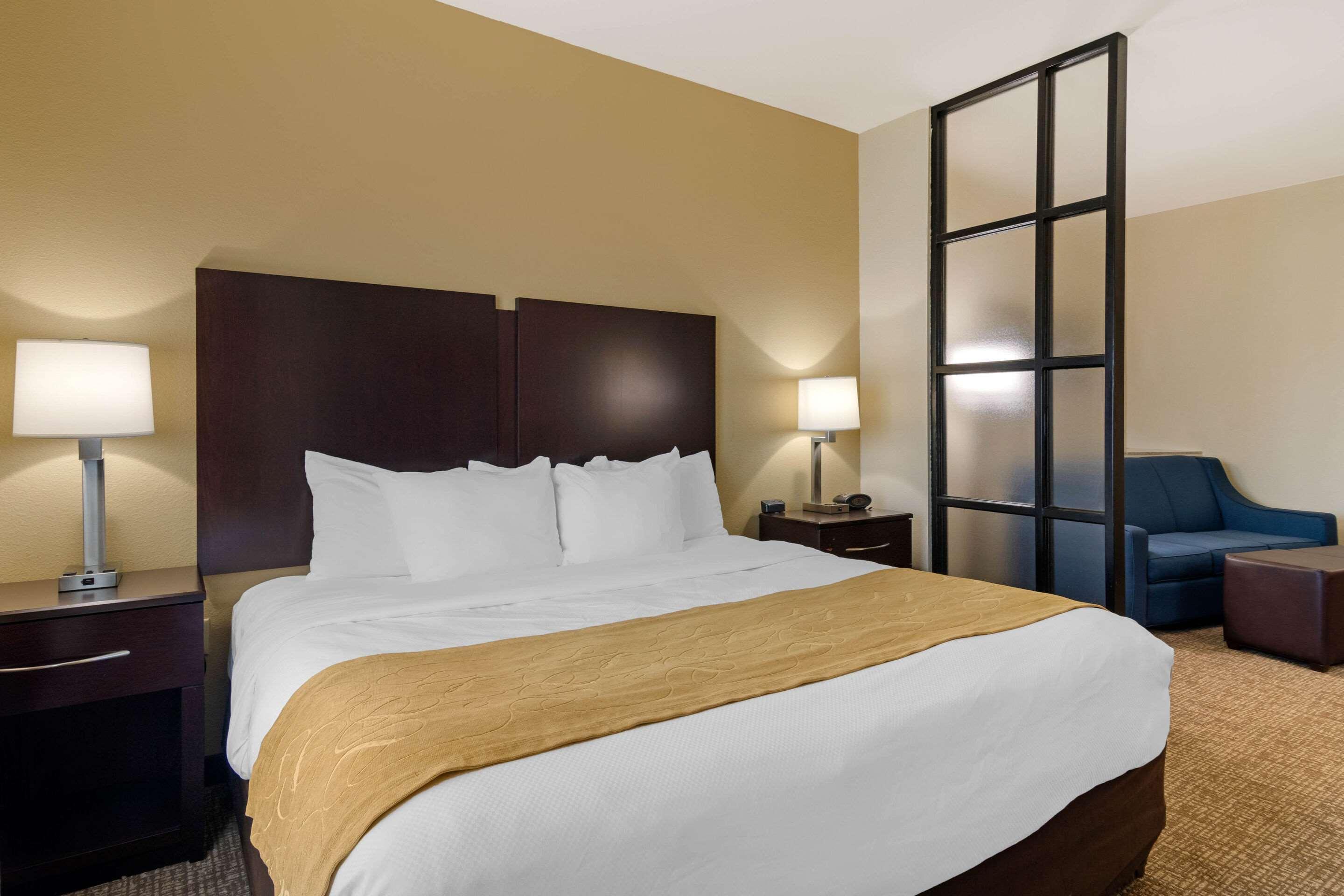 Comfort Suites Byron Warner Robins מראה חיצוני תמונה