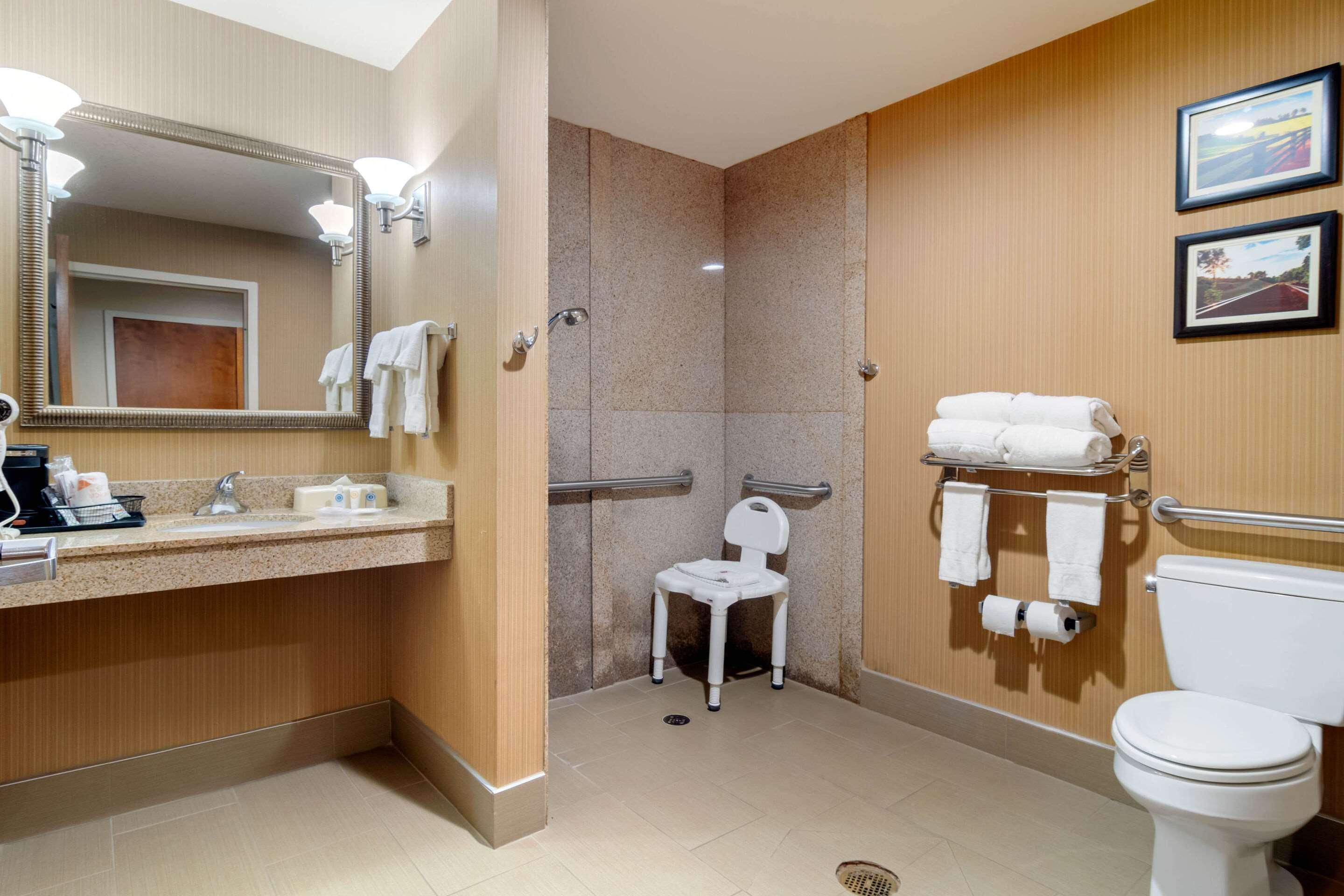 Comfort Suites Byron Warner Robins מראה חיצוני תמונה