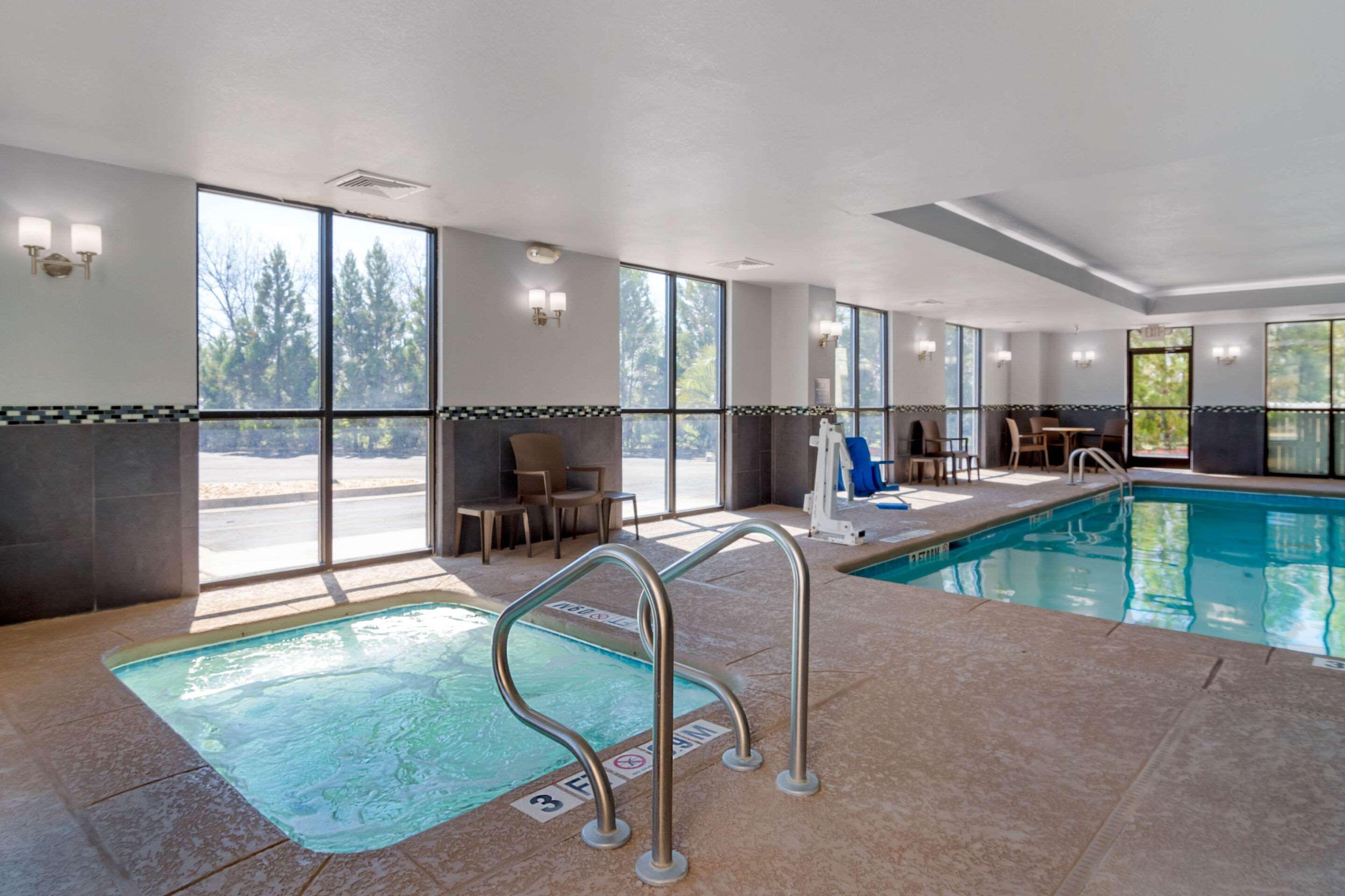 Comfort Suites Byron Warner Robins מראה חיצוני תמונה