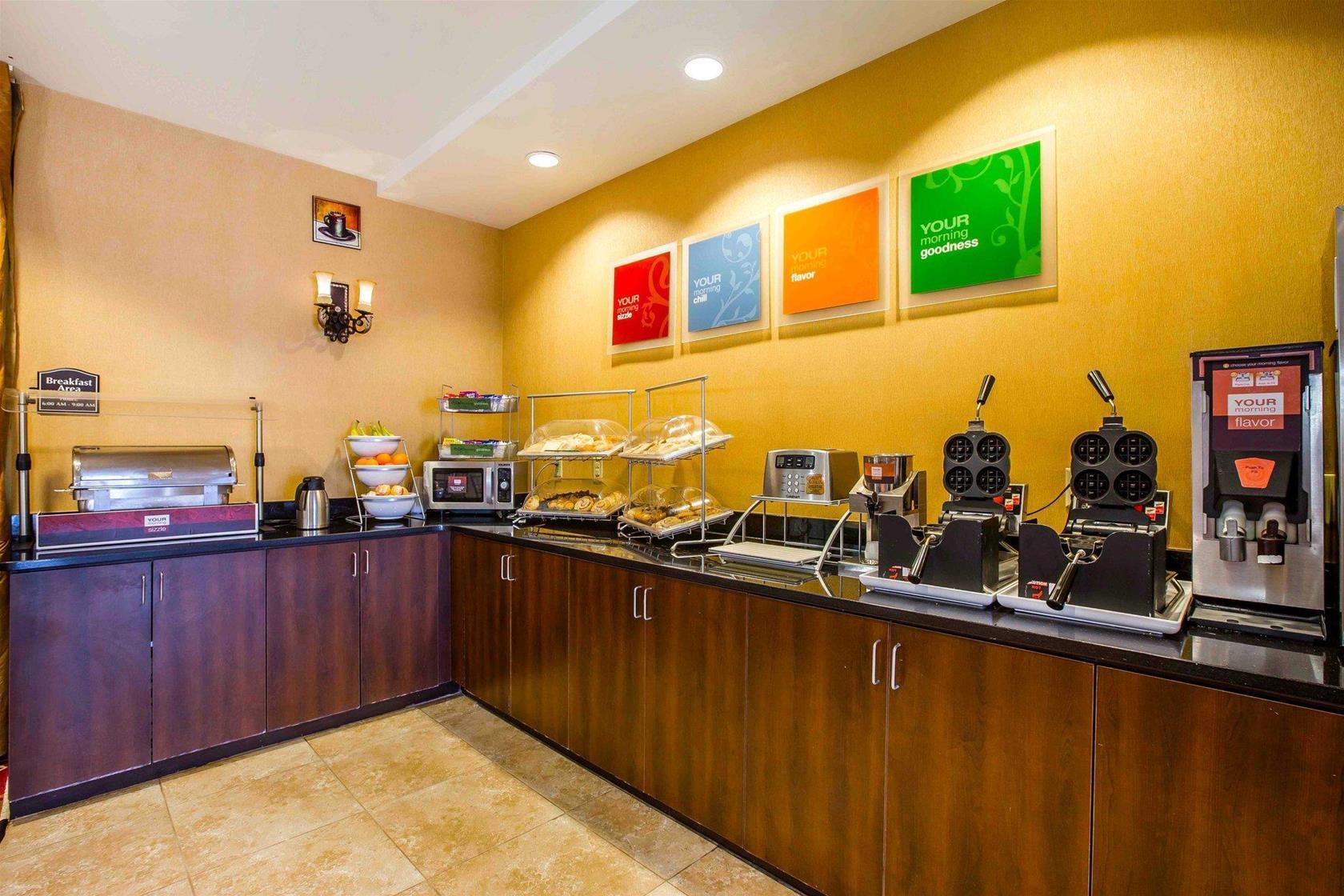 Comfort Suites Byron Warner Robins מראה חיצוני תמונה