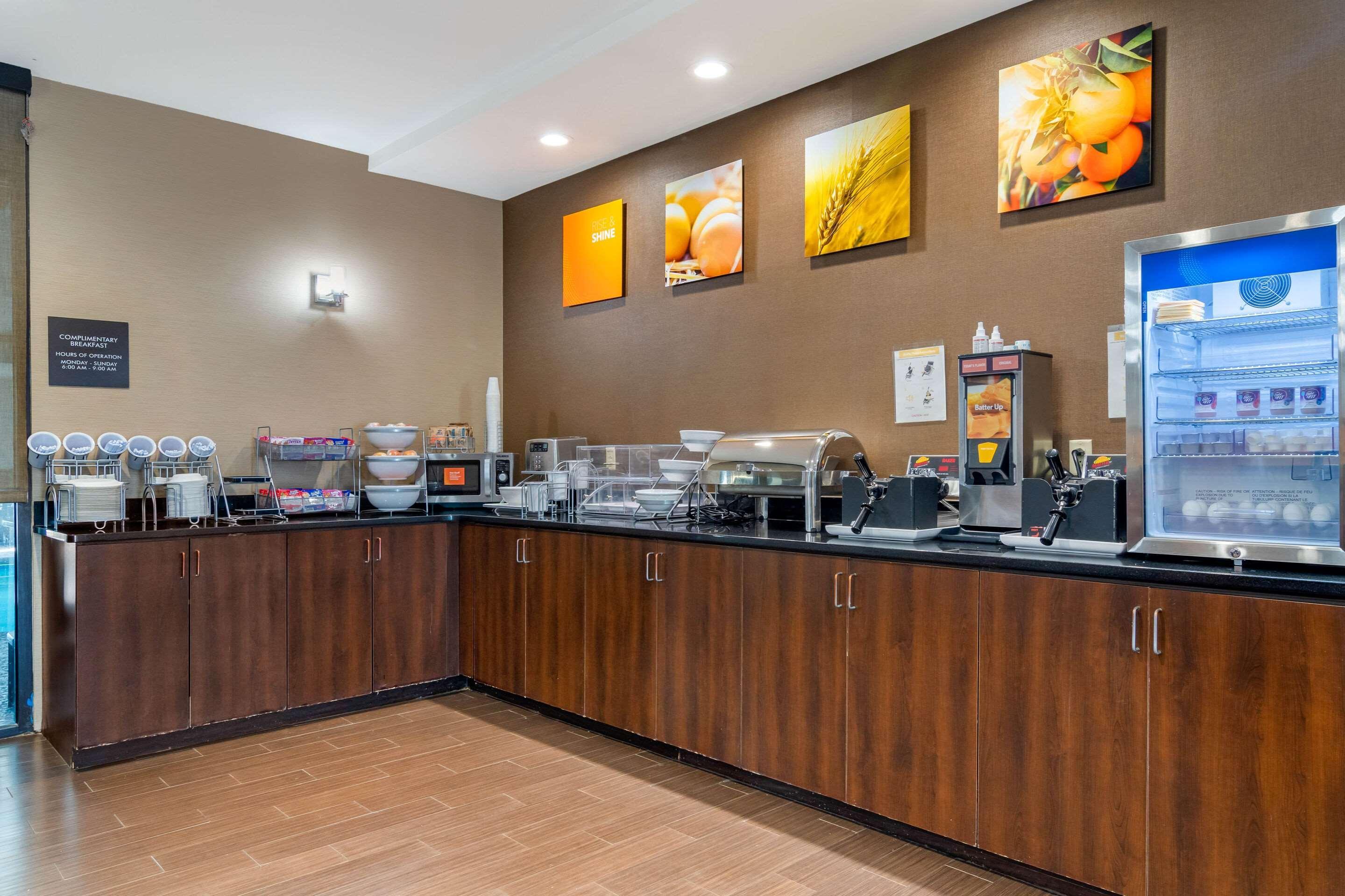 Comfort Suites Byron Warner Robins מראה חיצוני תמונה