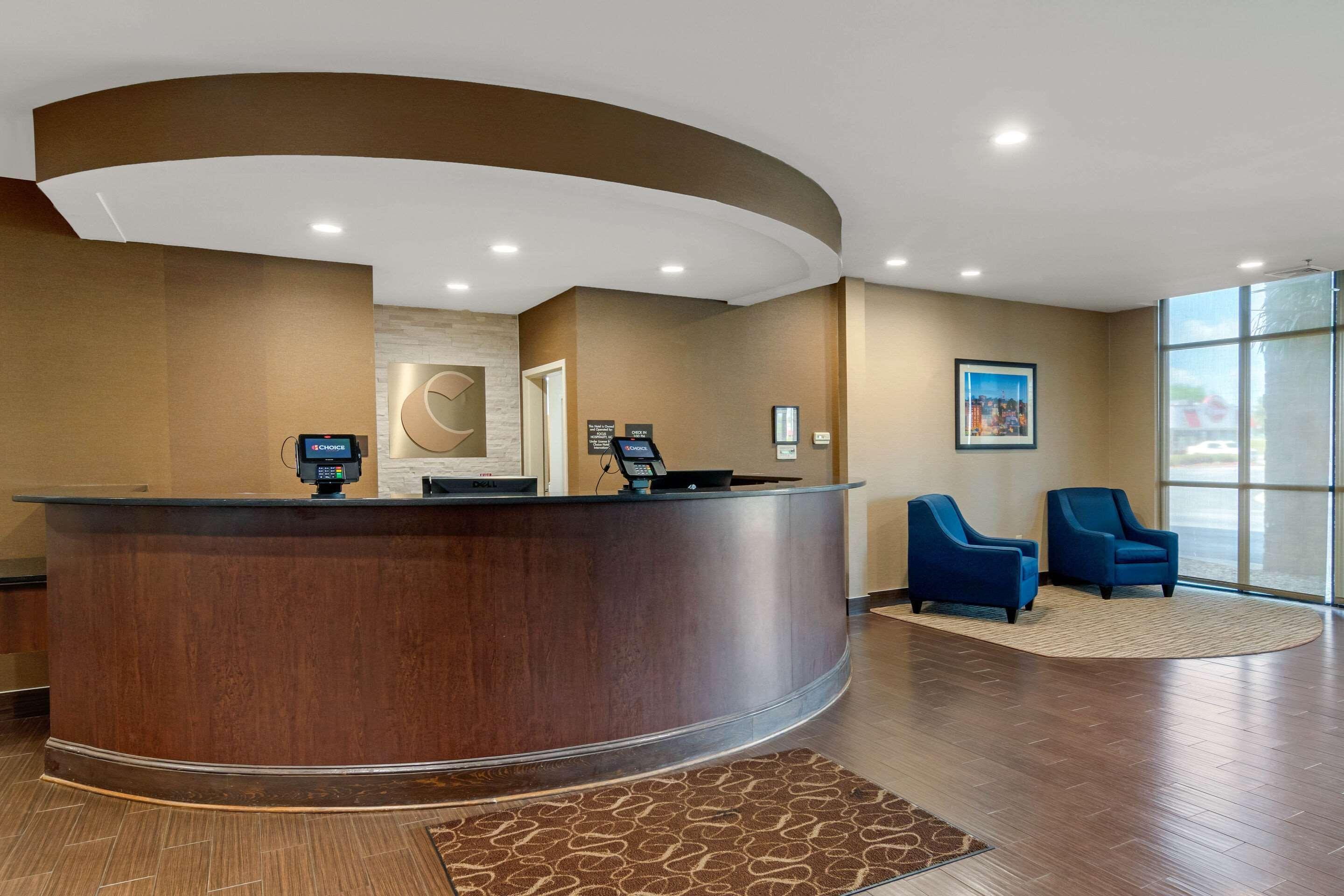 Comfort Suites Byron Warner Robins מראה חיצוני תמונה
